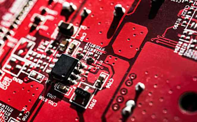 What are the characteristics of pcb? What are the considerations of process control?