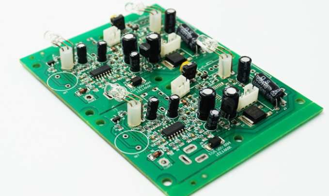 SMT manufacturer PCB surface to find the reason of PCB coppered laminate