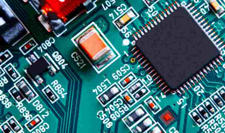 PCB circuit board manufacturer - It is important to solve the plug hole