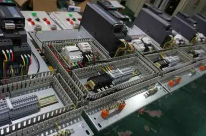 pcb self - recovery fuse selection points