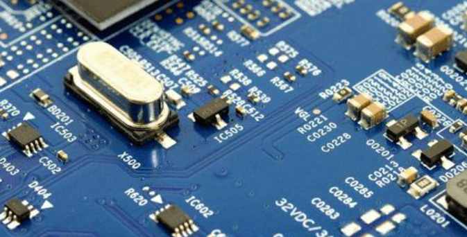 Interference analysis and countermeasure in high frequency PCB design