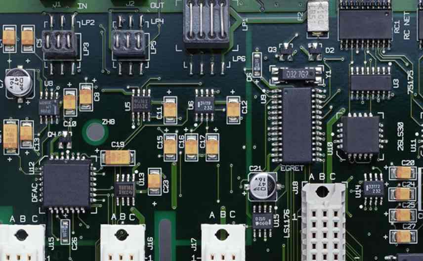 Reliability design of PCB circuit board routing